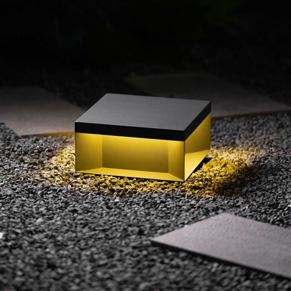 Уличный столбчатый светильник Black Box — дизайнерский светильник