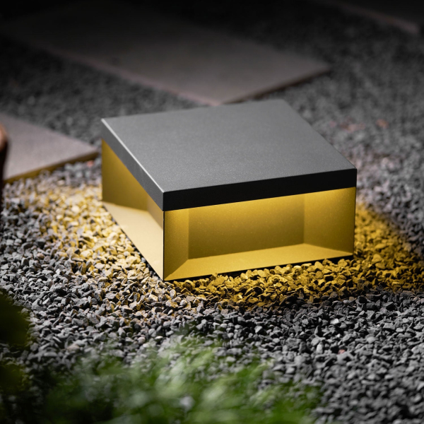 Уличный столбчатый светильник Black Box — дизайнерский светильник