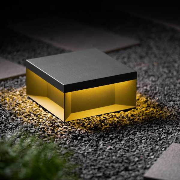 Уличный столбчатый светильник Black Box — дизайнерский светильник