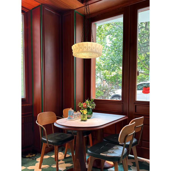 Підвісний світильник Charles Edwards — колір чорний і білий, з матеріалу  метал, скло, стиль модерн