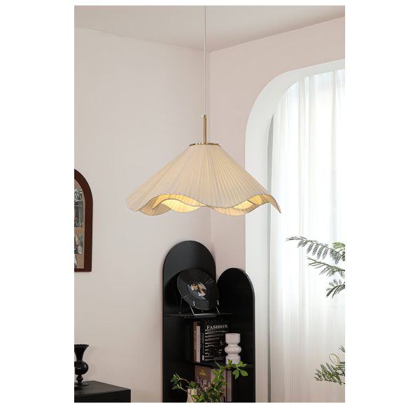 Подвесной светильник Elara — цвет бежевый і золото, из материала метал, тканина, стиль модерн