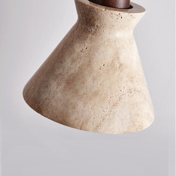 Підвісний світильник Ember Travertine Cone — колір горіха і жовтий, з матеріалу жовтий травертин, дерево, стиль модерн