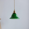 Підвісний світильник Green Bell — колір зелений, з матеріалу метал, латунь, стиль модерн