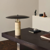 Настольная лампа Luna — цвет черный, из материала метал, жовтий травертин, стиль модерн