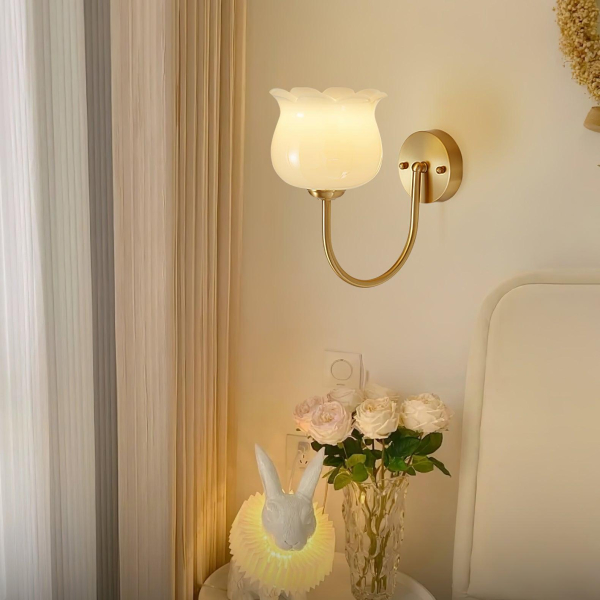 Настенный светильник Orchids — бра, цвет латунь і белый, из материала скло, стиль модерн