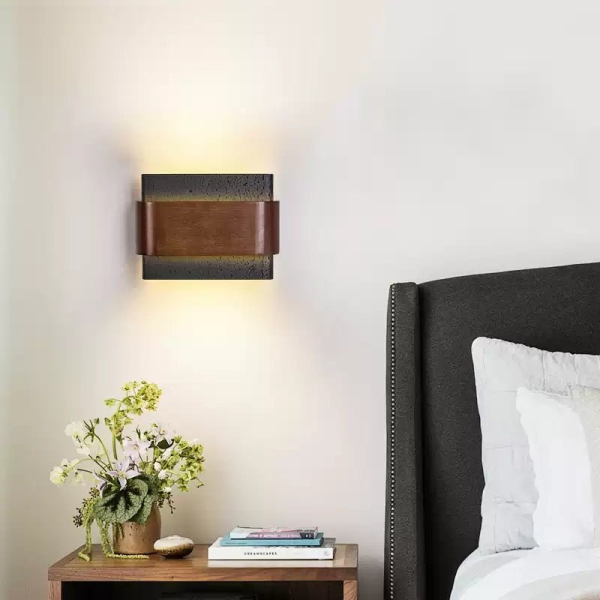 Настенный светильник Orin Travertine — бра, цвет ореха і черный, из материала  чорний травертин, дерево, стиль модерн