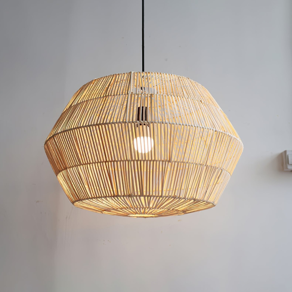 Подвесной светильник Sora Rattan — цвет черный, из материала метал, натуральний ротанг, стиль модерн