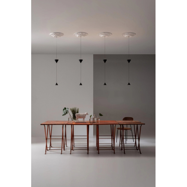 Підвісний світильник Stralunata — колір білий і чорний, з матеріалу  метал, акрил, стиль модерн
