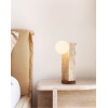 Настільна лампа Terra Travertine Orb — колір жовтий і колір горіха, з матеріалу метал, жовтий травертин, стиль модерн
