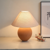 Керамічна настільна лампа теракотового кольору — колір помаранчевий і білий, з матеріалу метал, тканина