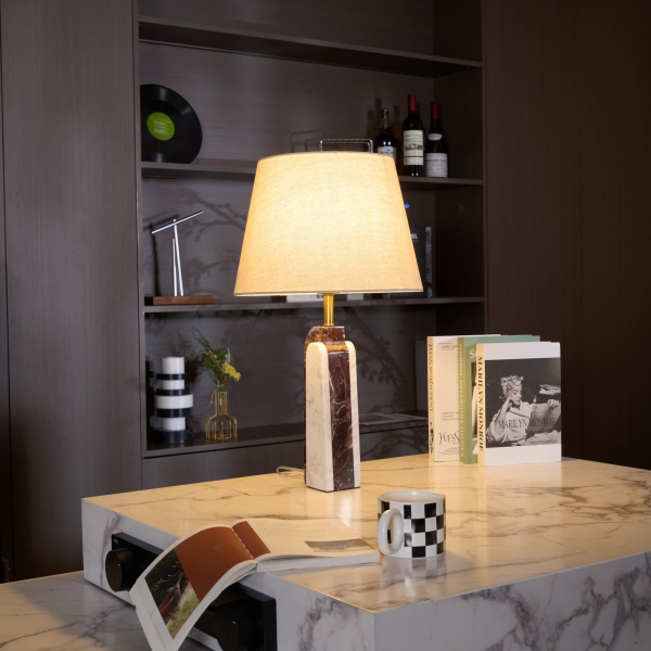 Настільна лампа Virello Marble — колір фіолетовий і білий, з матеріалу метал, текстиль, стиль модерн