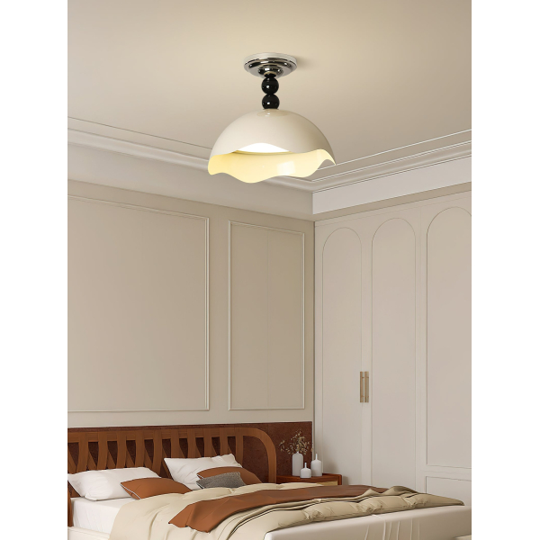 Стельовий світильник Wave Crest — колір хром і бежевий, з матеріалу метал, алюміній, стиль модерн
