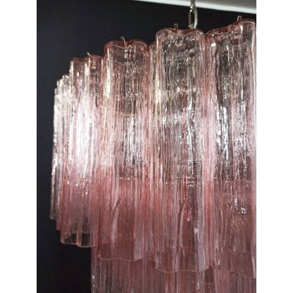 Велика триярусна люстра з рожевого скла у вигляді трубок – 52 стекла. MURANO TUBE 172
