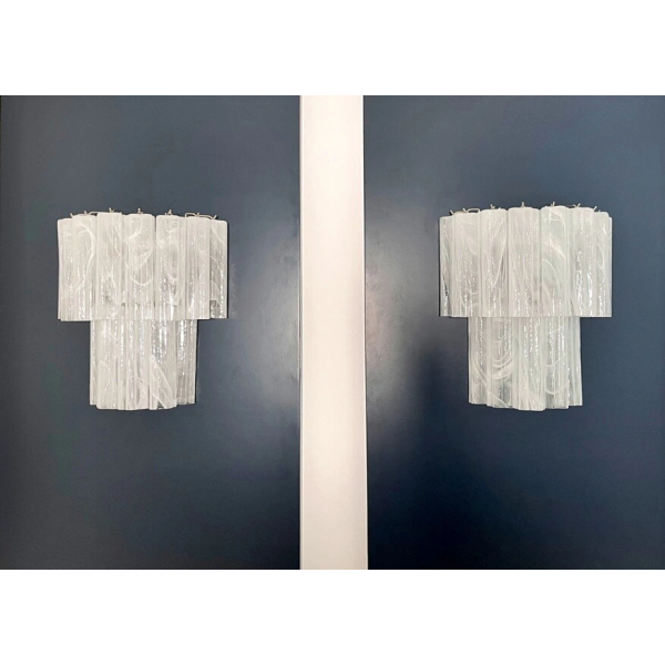 Пара настінних світильників із скла з трубками – 13 білих трубок із алебастрового скла. MURANO TUBE 205