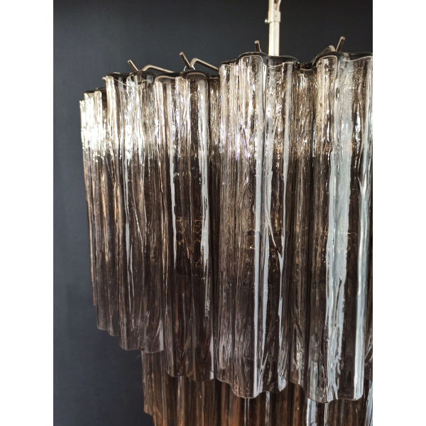 Велика триярусна люстра з димчастого скла – 52 скляні елементи. MURANO TUBE 169