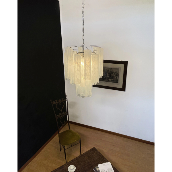 Люстра зі скляних трубок – 30 білих алебастрових келихів. MURANO TUBE 195 Anzaz Murano купити 64944грн.