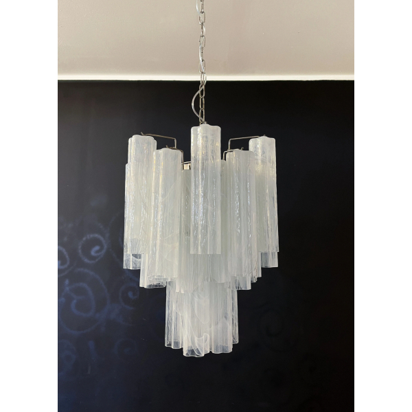 Люстра зі скляних трубок – 30 білих алебастрових келихів. MURANO TUBE 195