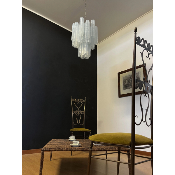 Люстра зі скляних трубок – 30 білих алебастрових келихів. MURANO TUBE 195