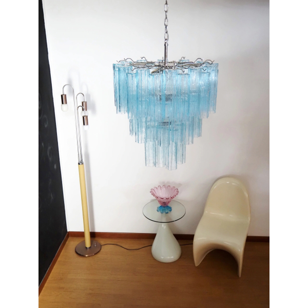 Триярусна люстра зі скла у вигляді трубок – 48 синіх келихів – стиль середини XX століття. MURANO TUBE 196