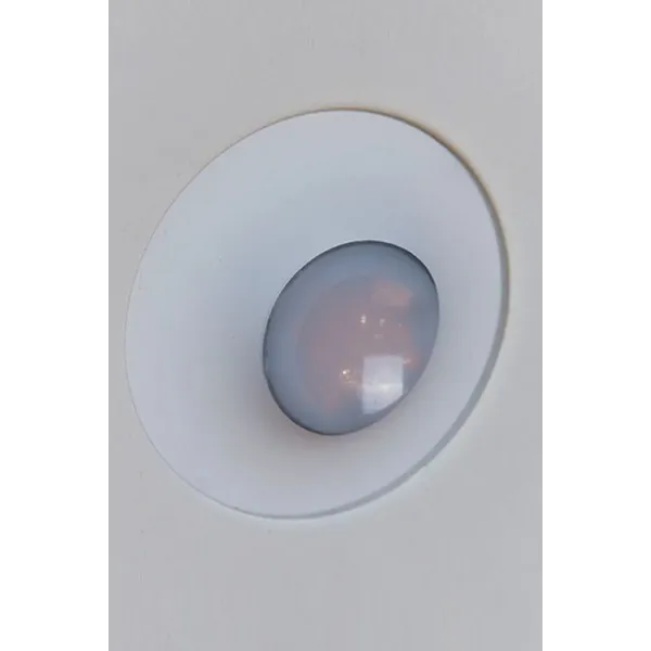 ADAMO MIDST WHITE