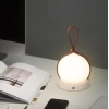 Настільна лампа Bola Lantern із вбудованим акумулятором — колір коричневий і сірий, з матеріалу залізо, пе, стиль сучасний