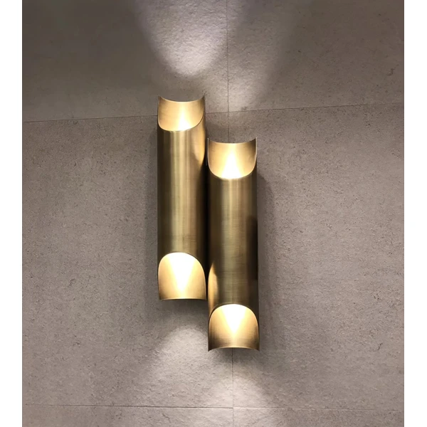 Настенный светильник Callahan Brass — бра, цвет латунь, стиль модерн