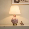 Настільна лампа керамічна Coral Bird Floral — колір рожевий і золото, з матеріалу метал, тканина, стиль модерн