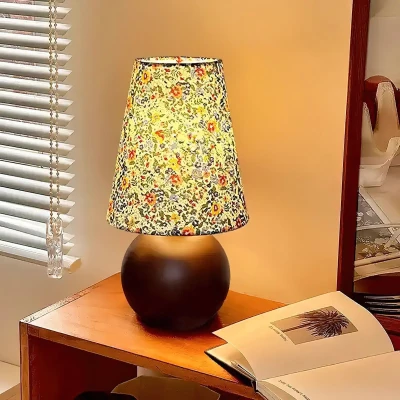 Настільна лампа Elara Floral Glow