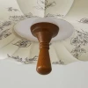 Стельовий світильник Floravelle Lantern — колір горіха і білий, з матеріалу метал, дерево, стиль модерн