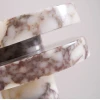 Настільна лампа Halo Marble — колір червоний і білий, з матеріалу метал, мармур, стиль модерн
