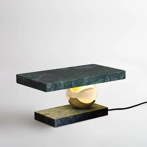 Настільна лампа Levoro Stone — колір білий і зелений, з матеріалу мармур, метал, стиль модерн