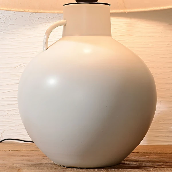 Настольная лампа Luna Jug — цвет белый і бежевый, из материала  метал, тканина, стиль современный