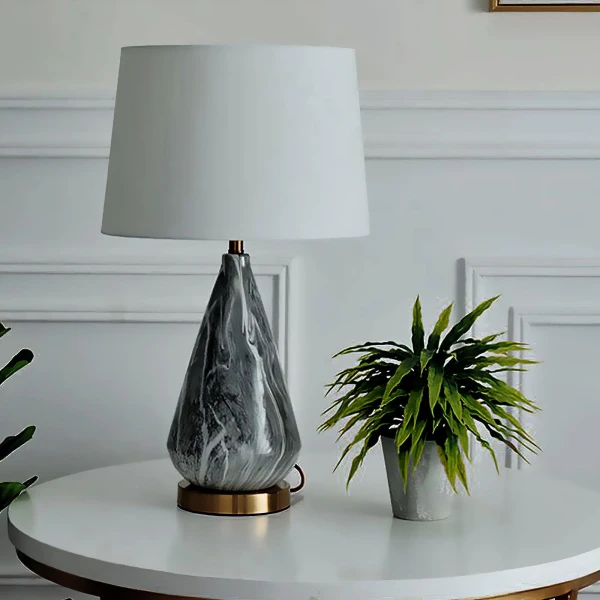 Настольная лампа Marble Diamond — цвет белый і черный, из материала мармур, тканина, стиль модерн