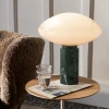 Настільна лампа Mist Marble — колір зелений, з матеріалу метал, скло, стиль модерн