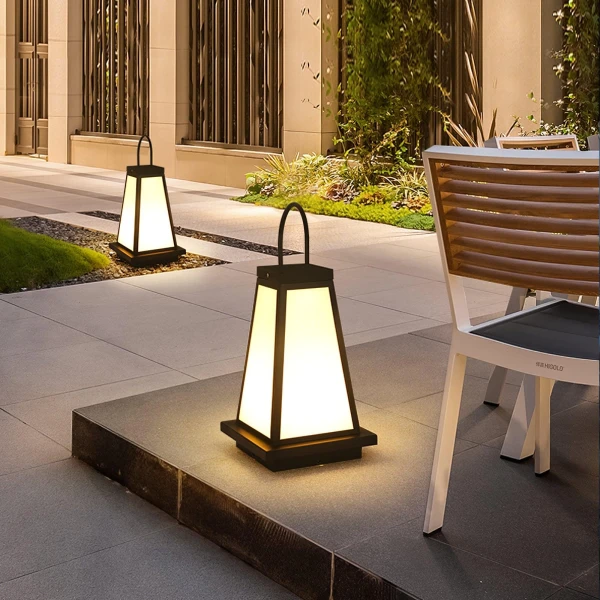 Вуличний ліхтар Roam Lantern Garden — настільна лампа, колір чорний і білий, з матеріалу нержавіюча сталь, акрил, стиль модерн