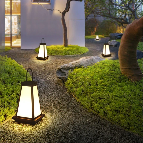 Вуличний ліхтар Roam Lantern Garden — настільна лампа, колір чорний і білий, з матеріалу нержавіюча сталь, акрил, стиль модерн