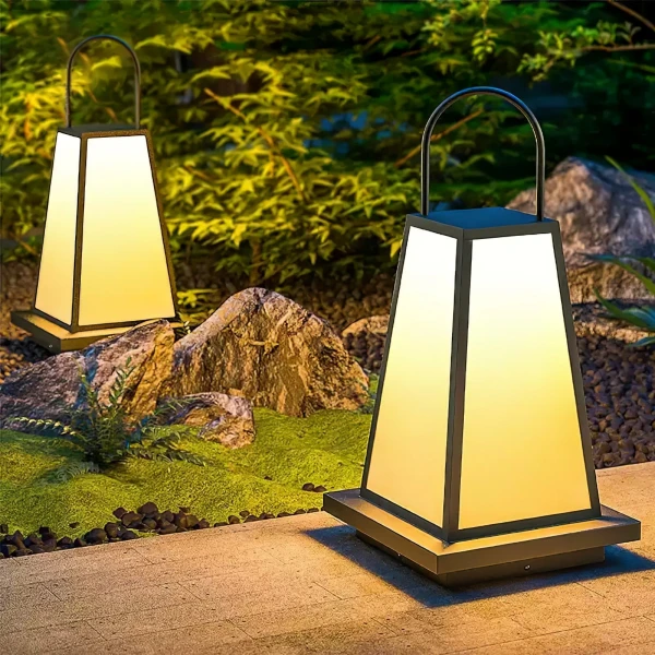 Вуличний ліхтар Roam Lantern Garden — настільна лампа, колір чорний і білий, з матеріалу нержавіюча сталь, акрил, стиль модерн