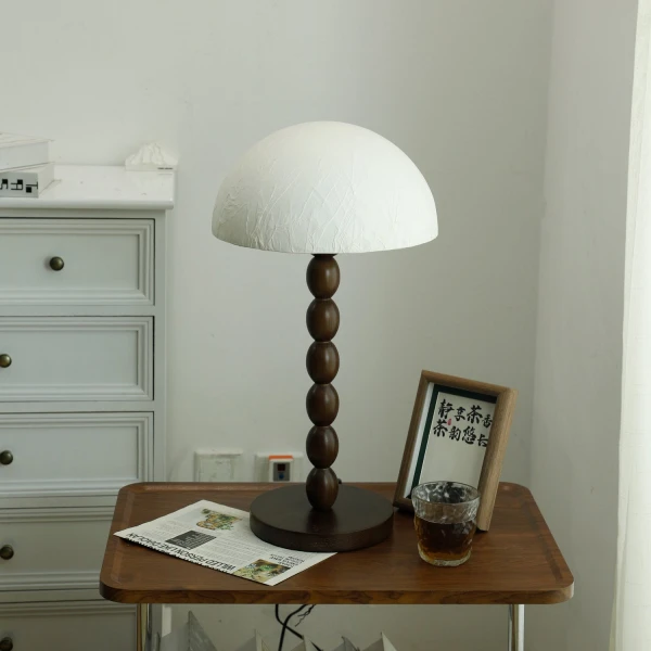 Настільна лампа Satori Paper Shade — колір горіха і білий, з матеріалу метал, дерево, стиль модерн