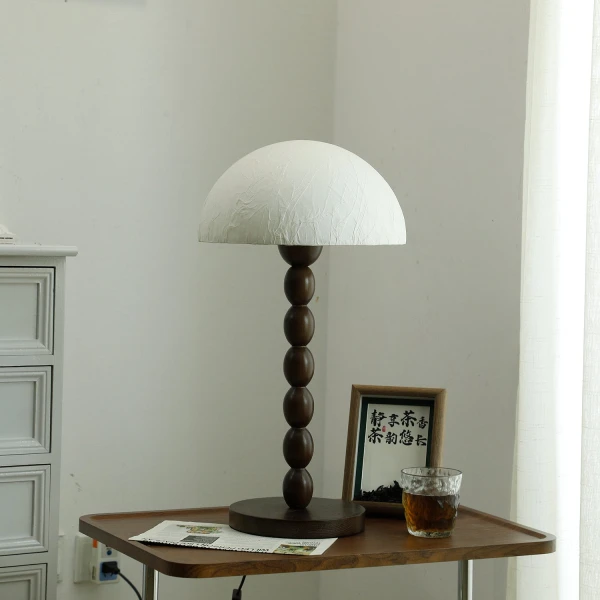 Настільна лампа Satori Paper Shade — колір горіха і білий, з матеріалу метал, дерево, стиль модерн