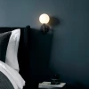 Настінний світильник Scandiluxe — бра, колір чорний і золото, з матеріалу латунь, скло, стиль модерн