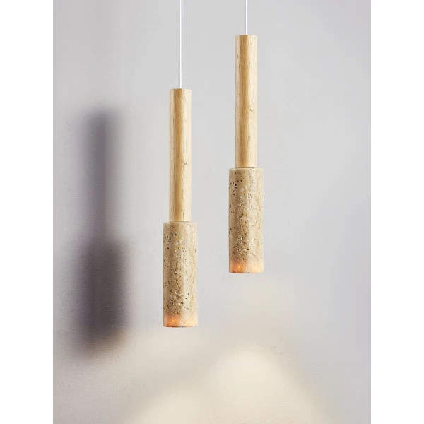 Підвісний світильник Travertine Stick — колір жовтий і колір дерева, з матеріалу  жовтий травертин, дерево, стиль модерн