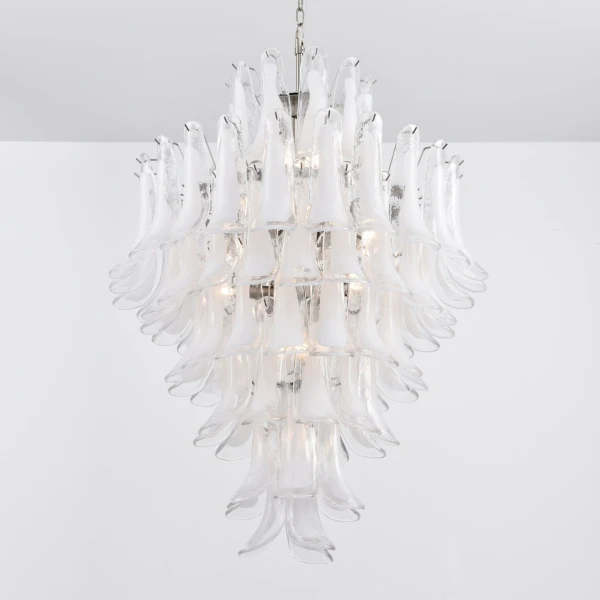 Люстра White Cloud Glass Petals — цвет белый, из материала  метал, скло, стиль современный