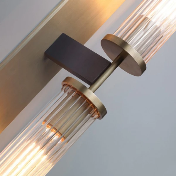 BERTH Бра - дизайнерский настенный светильник — цвет прозрачный, из материала металл, стекло, стиль модерн