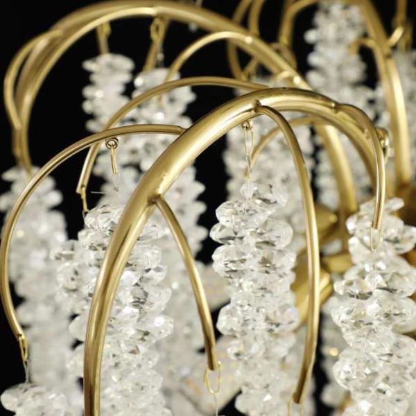 Люстра CRYSTAL TASSELS хрустальная в зал — цвет белый, из материала металл, стиль постмодерн