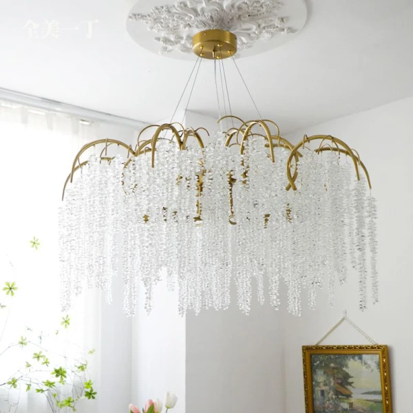 Люстра CRYSTAL TASSELS хрустальная в зал — цвет белый, из материала металл, стиль постмодерн