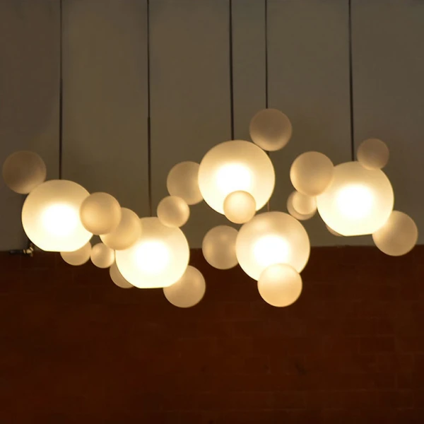 Підвісний світильник BUBBLE B MILK F у вітальню  LED Deprimo купити 162081грн.
