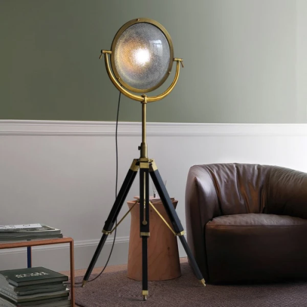 TRIPOD