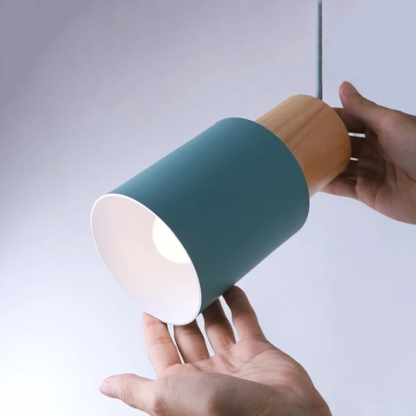 PIPE COLOR Подвесной светильник — цвет желтый і белый, из материала дерево, металл, стиль скандинавский